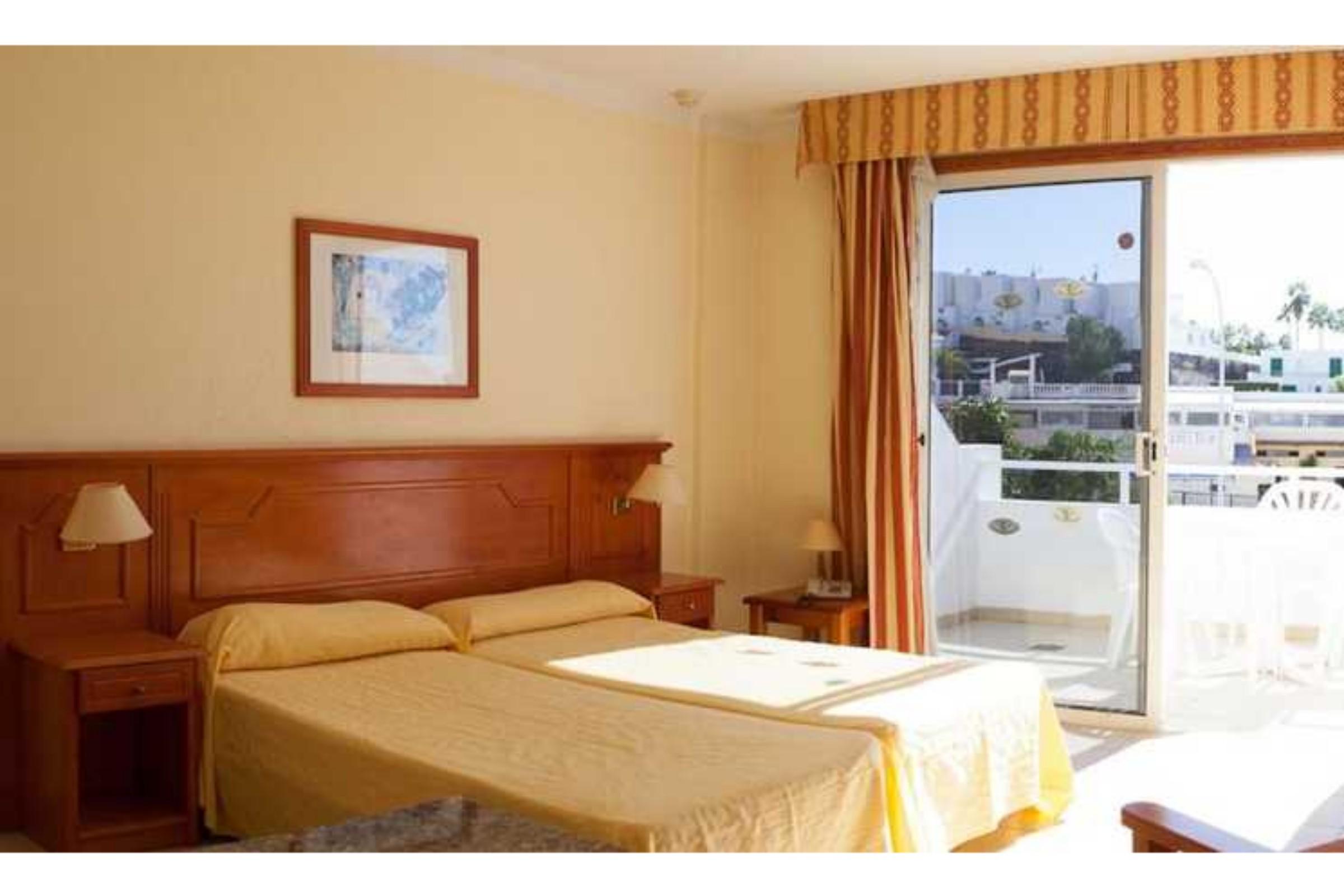 Hotel Malibu Park Costa Adeje Dış mekan fotoğraf