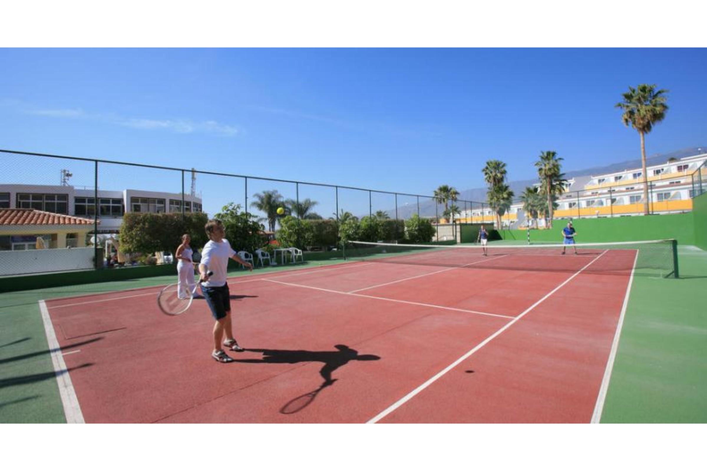 Hotel Malibu Park Costa Adeje Dış mekan fotoğraf